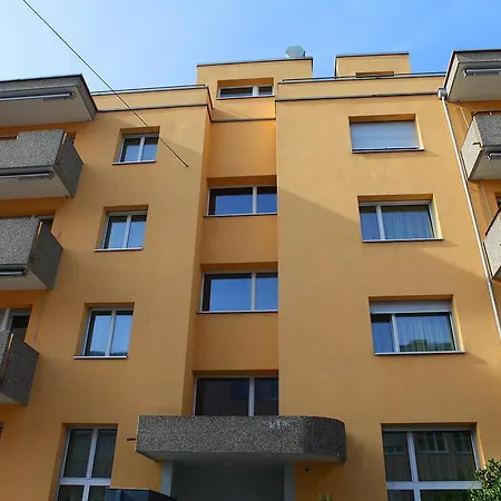 Apartment City Friesstrasse *